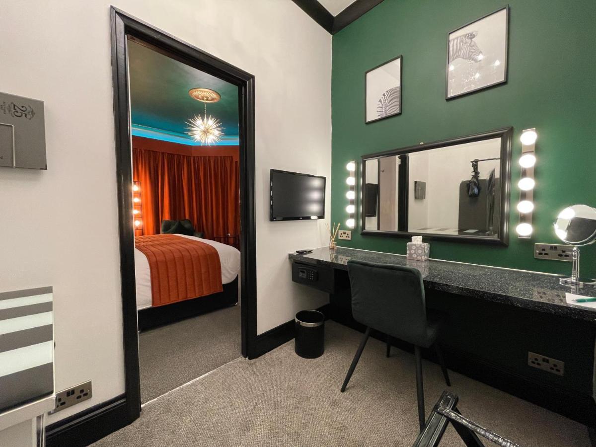 The 25 Boutique B&B - Adults Only Torquay Exterior photo