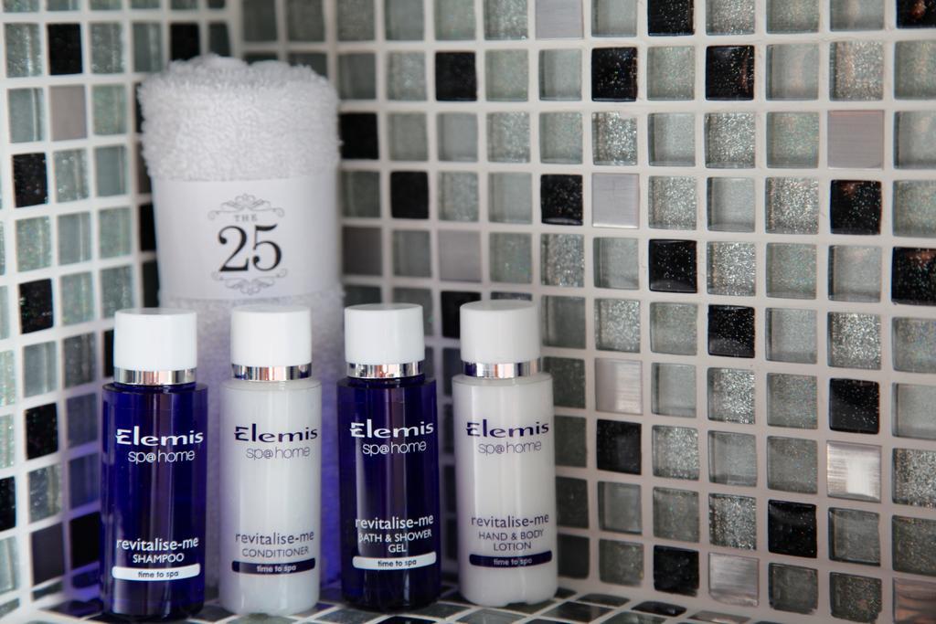 The 25 Boutique B&B - Adults Only Torquay Room photo